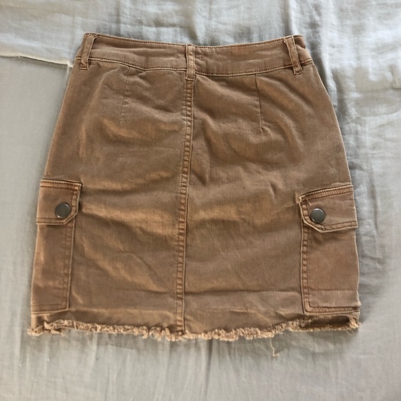 Garage skirt - Picture 1 of 3